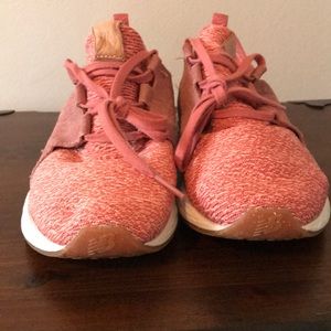 Cute New Balance Running Shoes!!